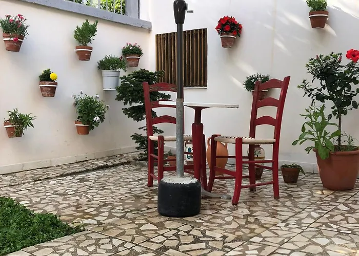 Appartement Ramo's Charming With Sunlit Veranda - 1st